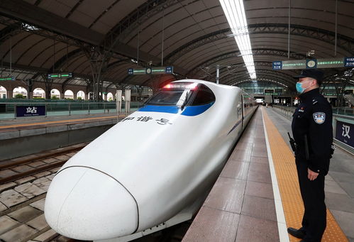 武汉铁路客站恢复办理到达业务，铁路客运重启迈出关键一步